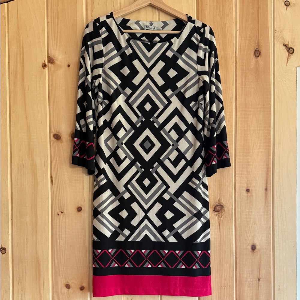 Eliza J Geometric Print Shift Dress - Pink & Black - Size 8